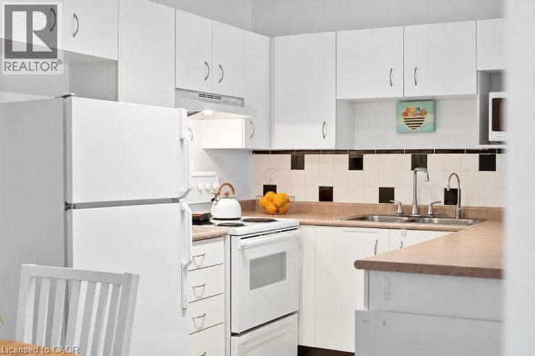 4025 KILMER Drive Unit# 310 — photo 9 of 22