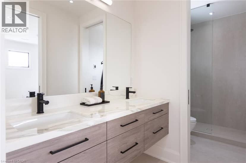 540 PATRICIA Drive — photo 30 of 40