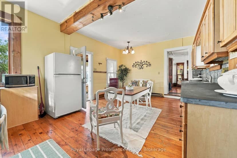 228 County Rd 29 — photo 11 of 24