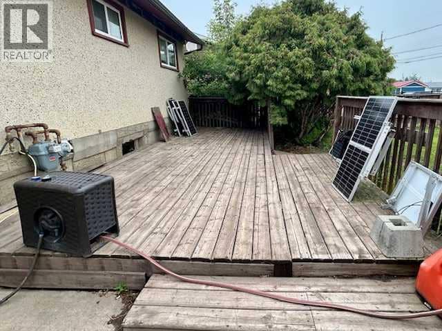 5205 50 Avenue — photo 12 of 14