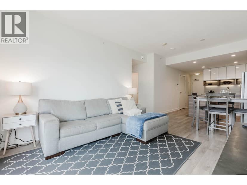 909 8850 UNIVERSITY CRESCENT, Burnaby, photo 6
