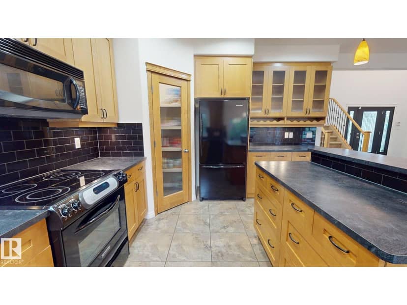 163 Caldwell Wy NW, Edmonton, photo 8