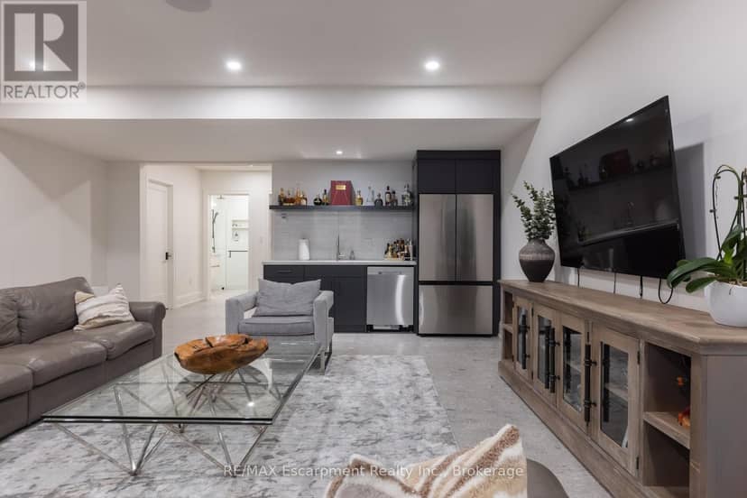 540 Patricia Drive — photo 35 of 40