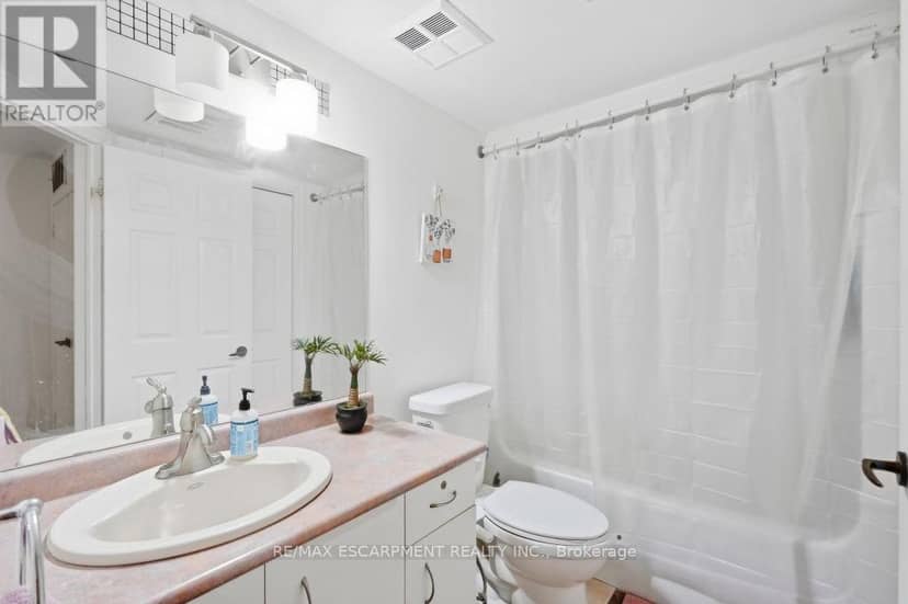 310 - 4025 Kilmer Drive — photo 16 of 22