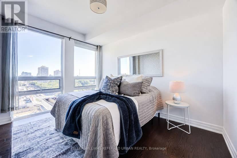1006 - 500 St Clair Avenue W, Toronto, photo 6