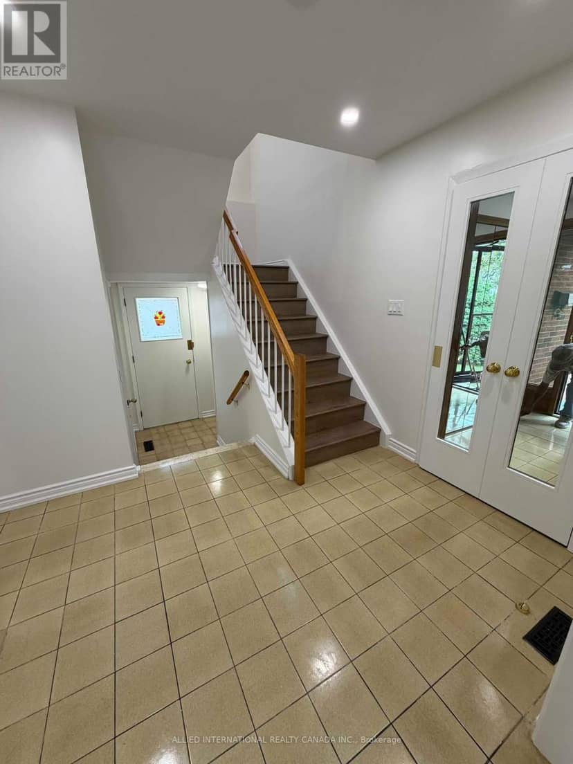6 Aberfeldy Crescent, Markham, photo 6