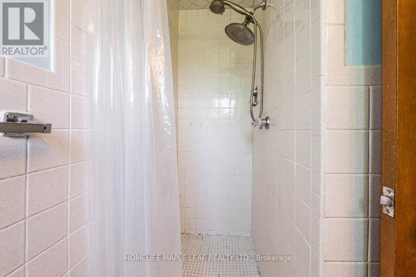 7687 Appleby Line — photo 28 of 40