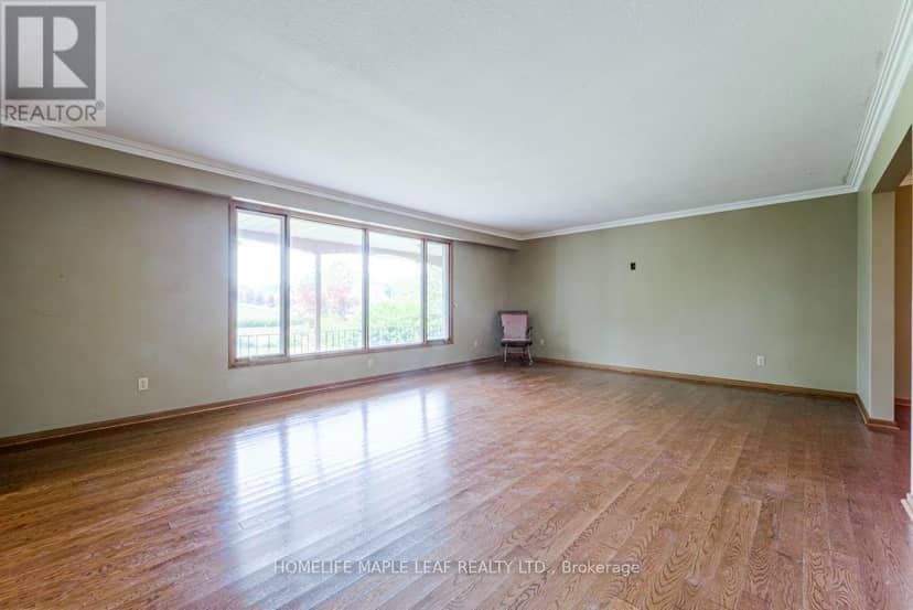 7687 Appleby Line — photo 9 of 40
