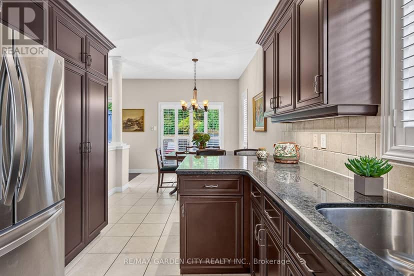 18 Heathcote Court — photo 20 of 40