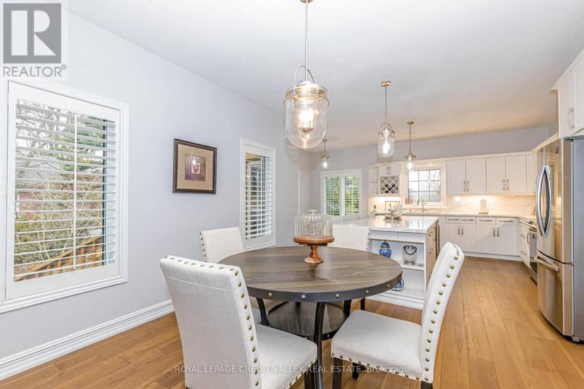 48 Rayburn Meadows Road — photo 17 of 40