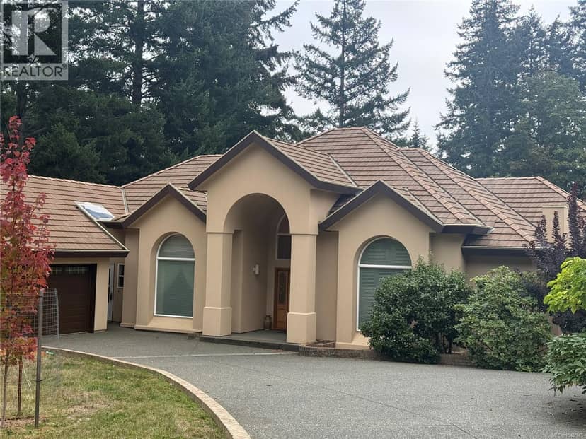 1292 Hudson Rd, Comox