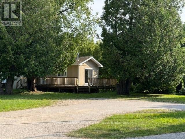 11C Cedarwood Drive, Kincardine, photo 2