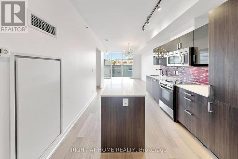 307 - 36 Howard Park Avenue — photo 13 of 40