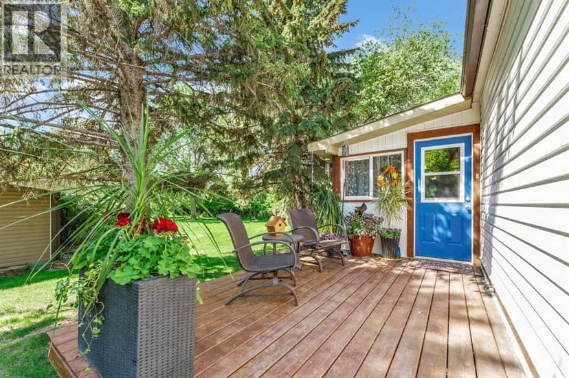 20 Josephine Avenue SW, Redcliff, photo 8