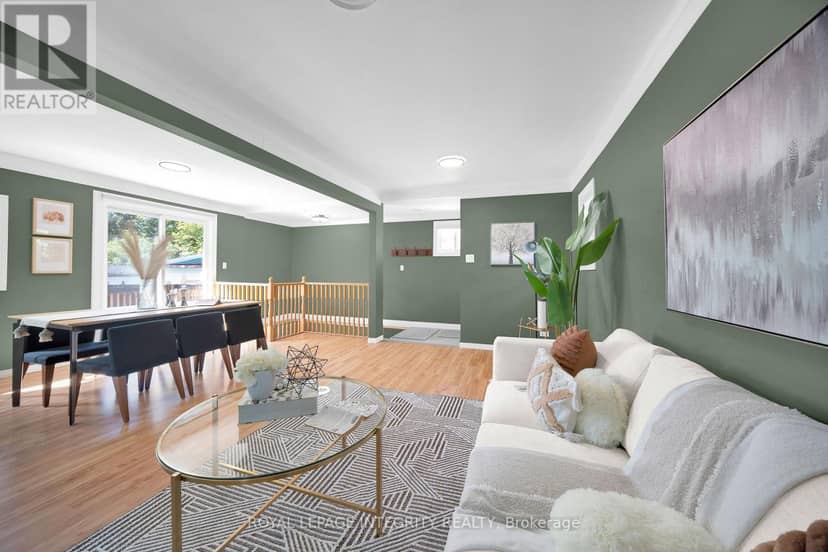 32 Phillips Street — photo 10 of 40