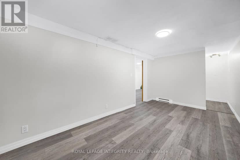 32 Phillips Street — photo 32 of 40