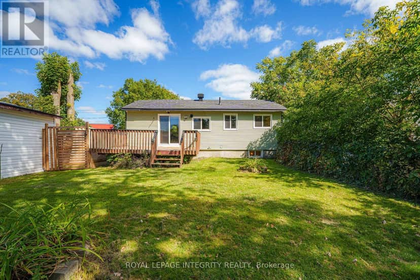32 Phillips Street — photo 39 of 40
