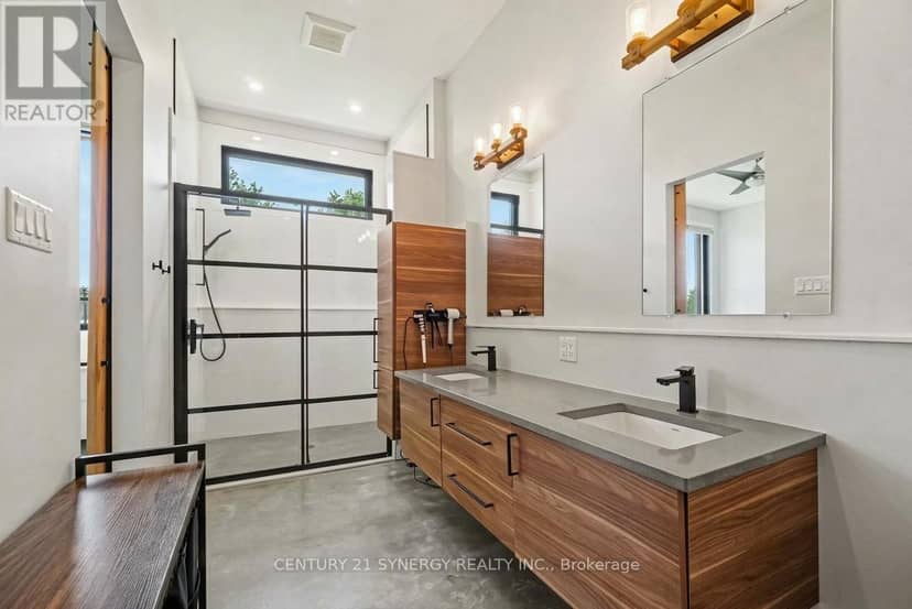 54 Adam Street — photo 17 of 23