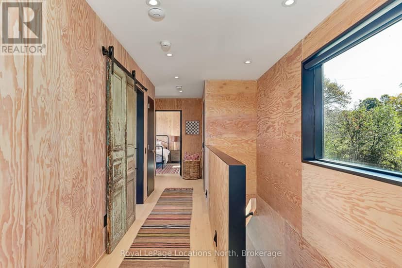 537373 12th Line — photo 14 of 40