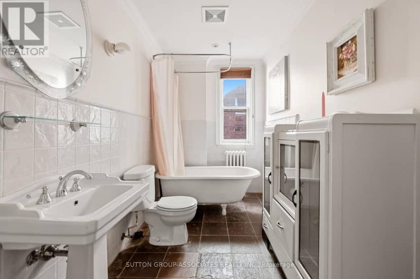 492 Euclid Avenue — photo 18 of 40
