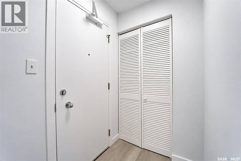 53 1 Columbia DRIVE — photo 25 of 36