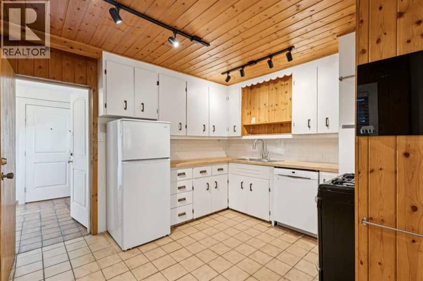 130 30 Avenue NE, Calgary, photo 7
