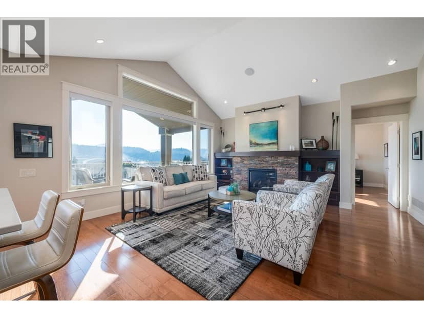 708 Traditions Crescent, Kelowna, photo 7