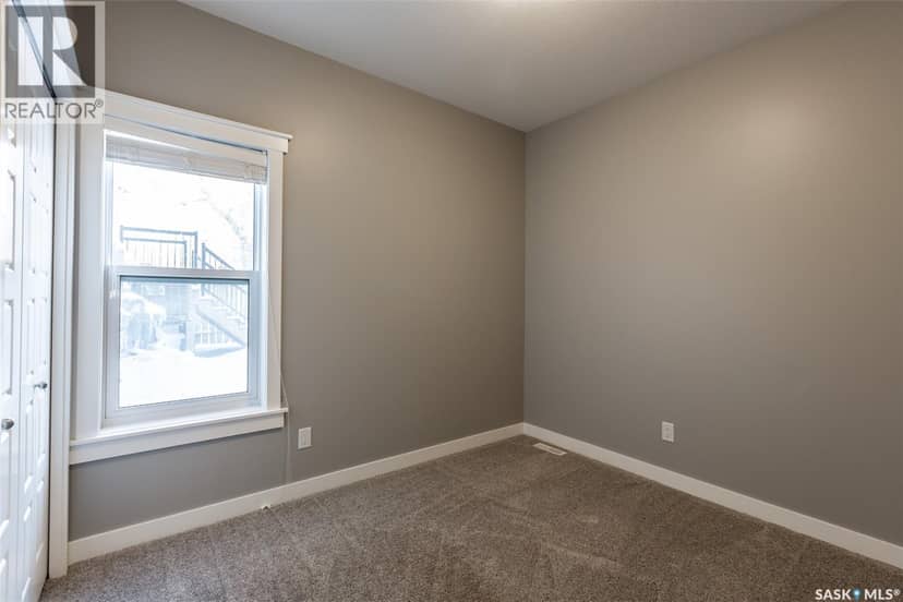 1555 Princess STREET — photo 24 of 38