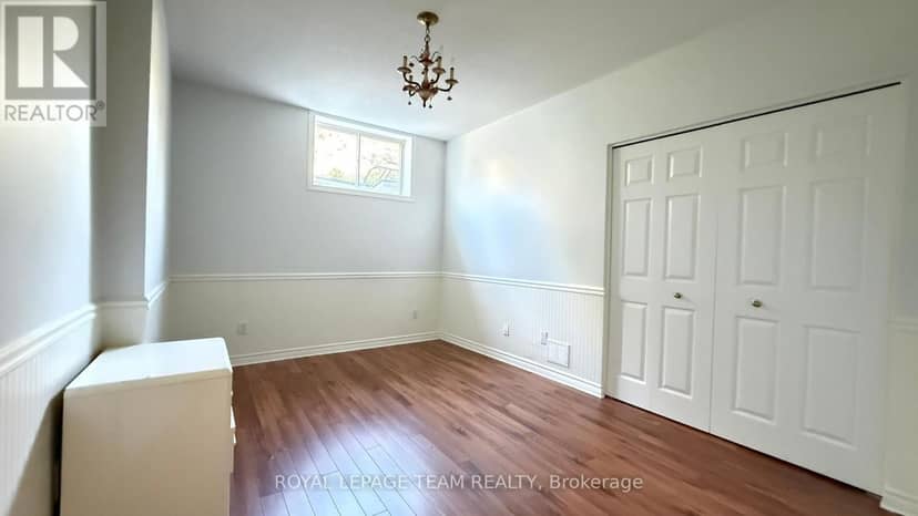 3 Samuel Mann Avenue — photo 21 of 40