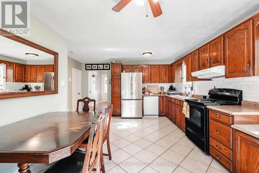 1108 Daly Avenue — photo 14 of 36