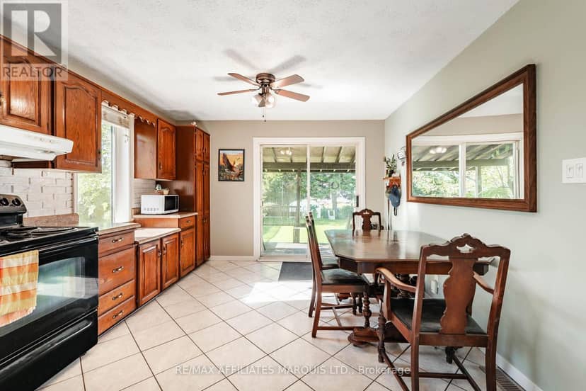 1108 Daly Avenue — photo 16 of 36