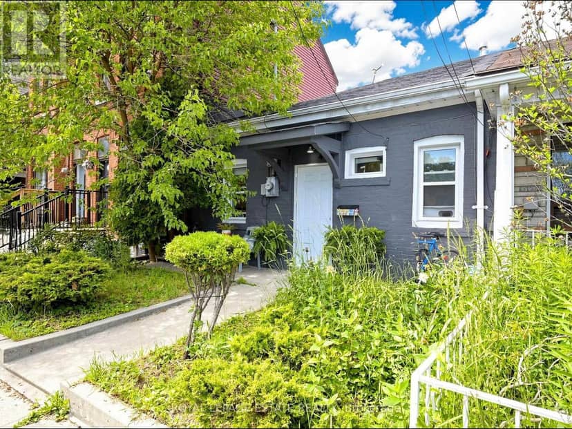 44 Mitchell Avenue — photo 1 of 18