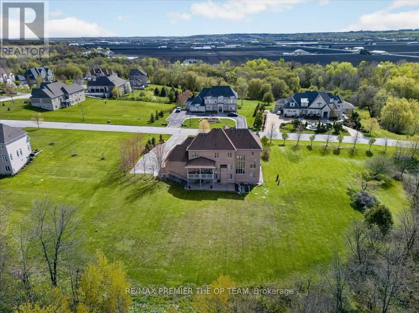 102 Pine Hill Road, Bradford West Gwillimbury, photo 7