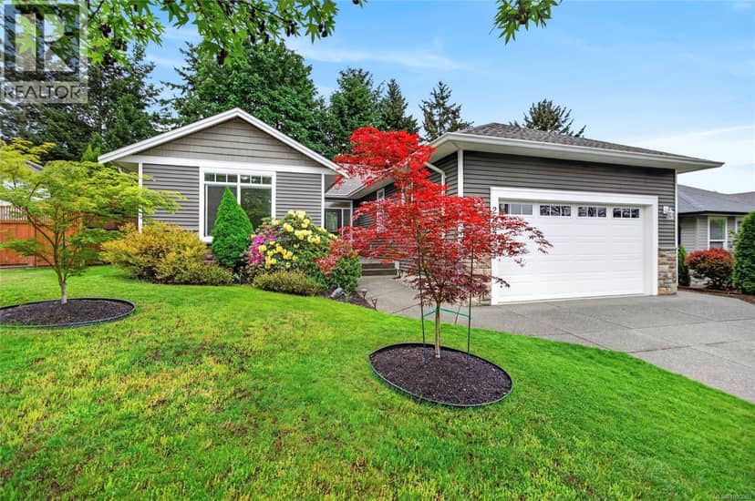 2557 Hebrides Cres, Courtenay