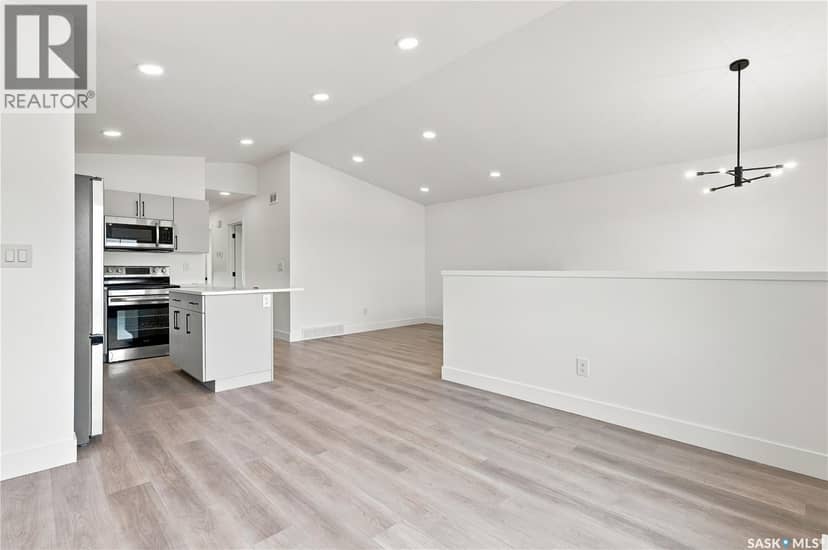459 Stehwien STREET — photo 11 of 40
