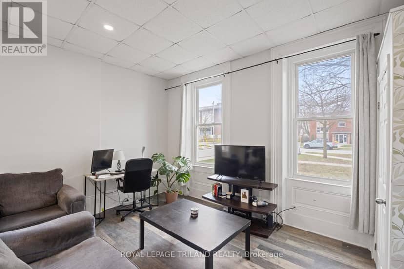 434 Dufferin Avenue — photo 18 of 34