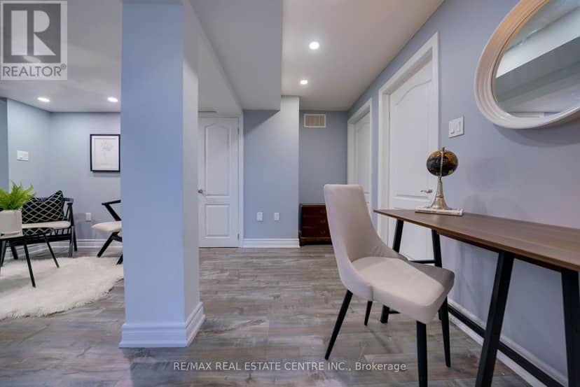 120 - 1380 Costigan Road — photo 19 of 31
