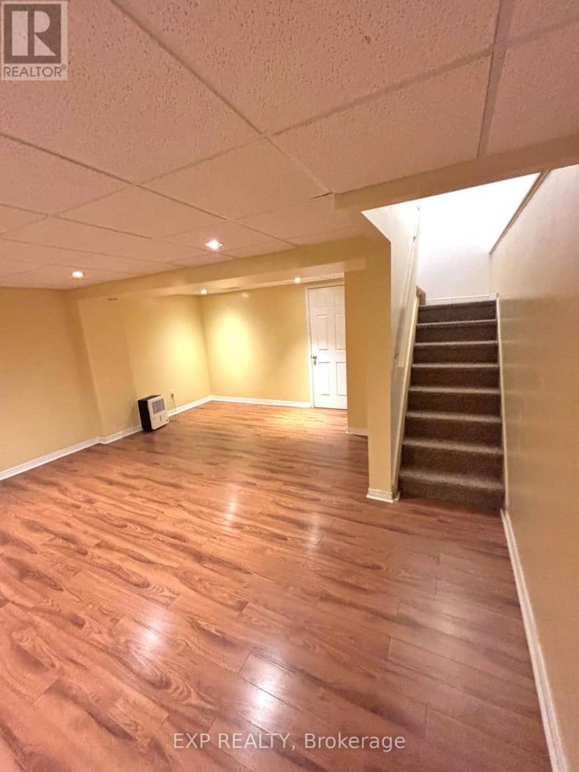 10 - 41 Pixley Private — photo 12 of 13