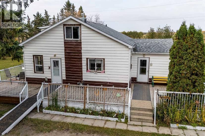 2114 Township Road 372, Rural Red Deer County