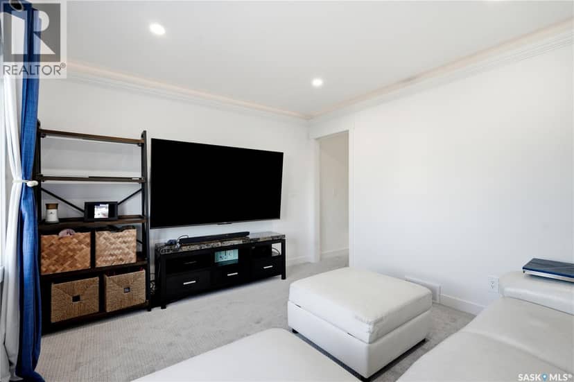 302 Chelsom MANOR — photo 31 of 40