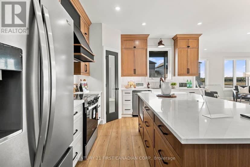 30 Sheldabren Street — photo 18 of 31