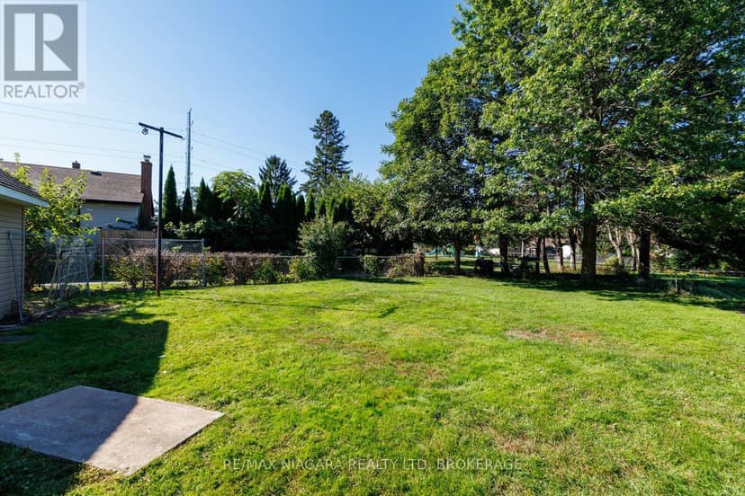 6424 Corwin Crescent — photo 34 of 35