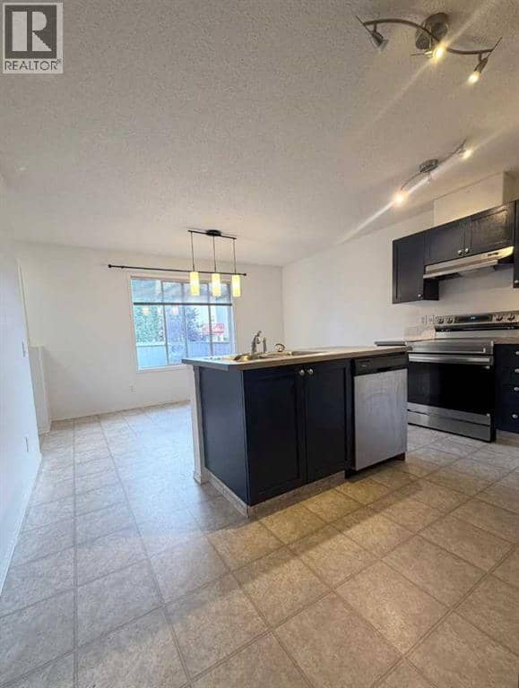 75 Covepark Square NE — photo 10 of 40