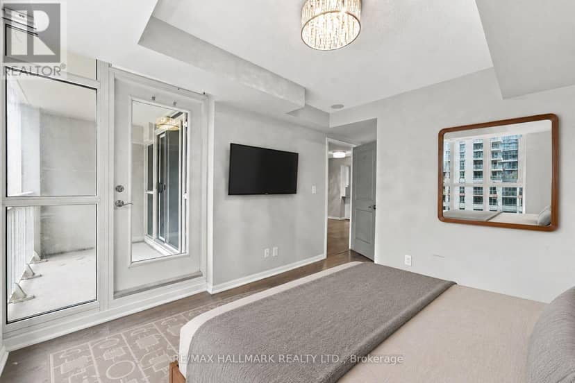 706 - 35 Bastion Street — photo 14 of 31