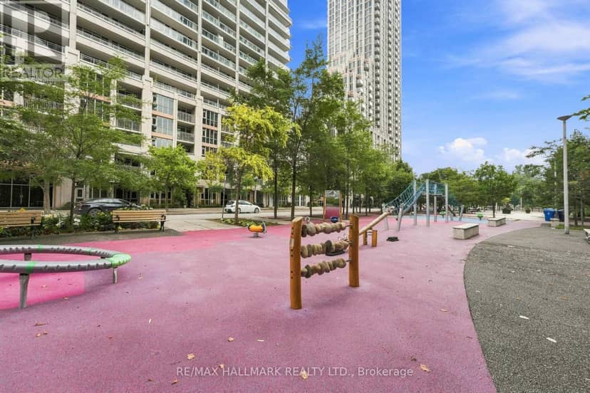 706 - 35 Bastion Street — photo 27 of 31