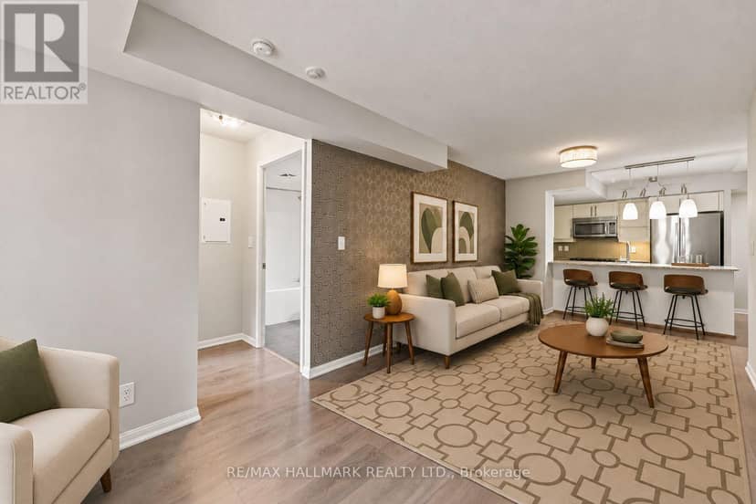 706 - 35 Bastion Street — photo 4 of 31