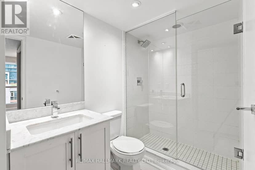 706 - 35 Bastion Street — photo 7 of 31