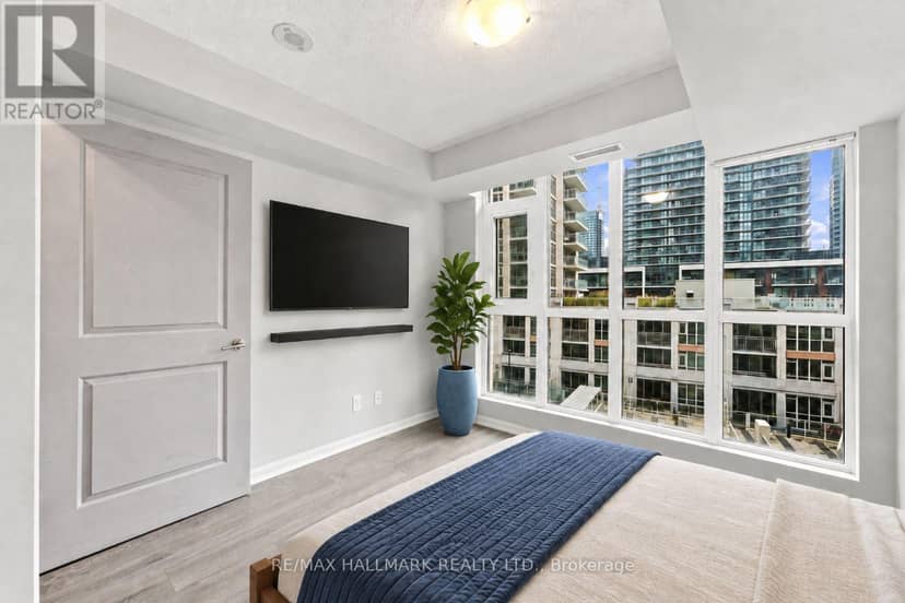 706 - 35 Bastion Street — photo 8 of 31