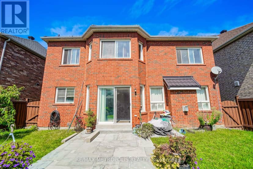 58 Dunwell Crescent — photo 21 of 40