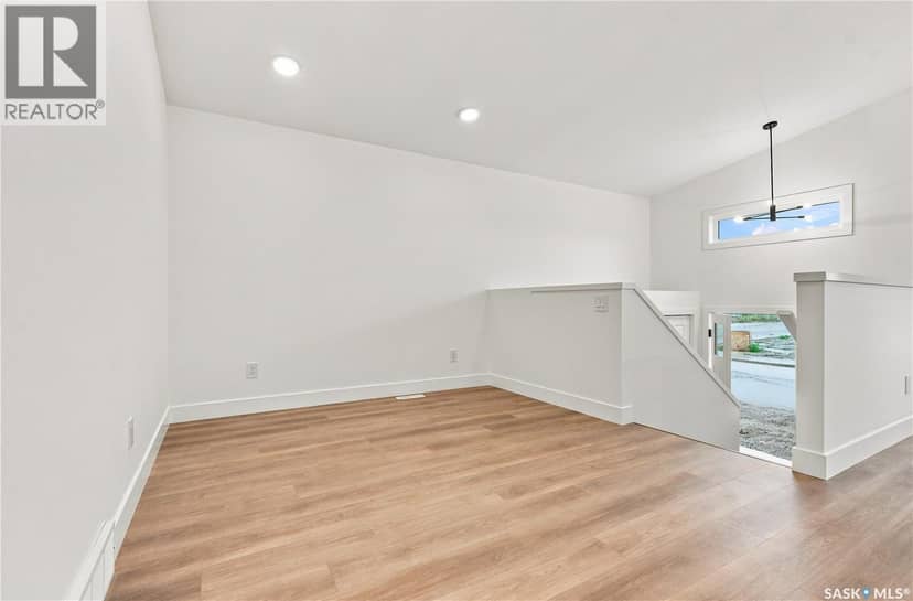 443 Stehwien STREET — photo 6 of 40
